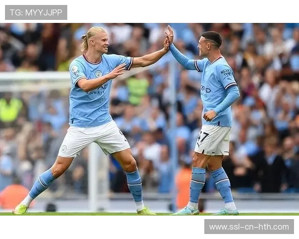 伊蒂哈德球场记分牌定格：曼城4-0大胜布伦特福德